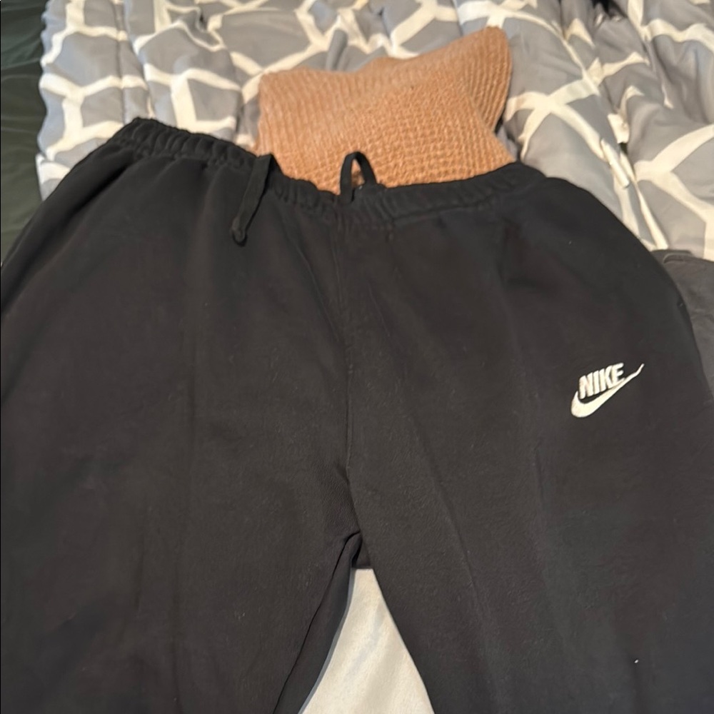 Nike Black Sweatpants Comfortable Joggers